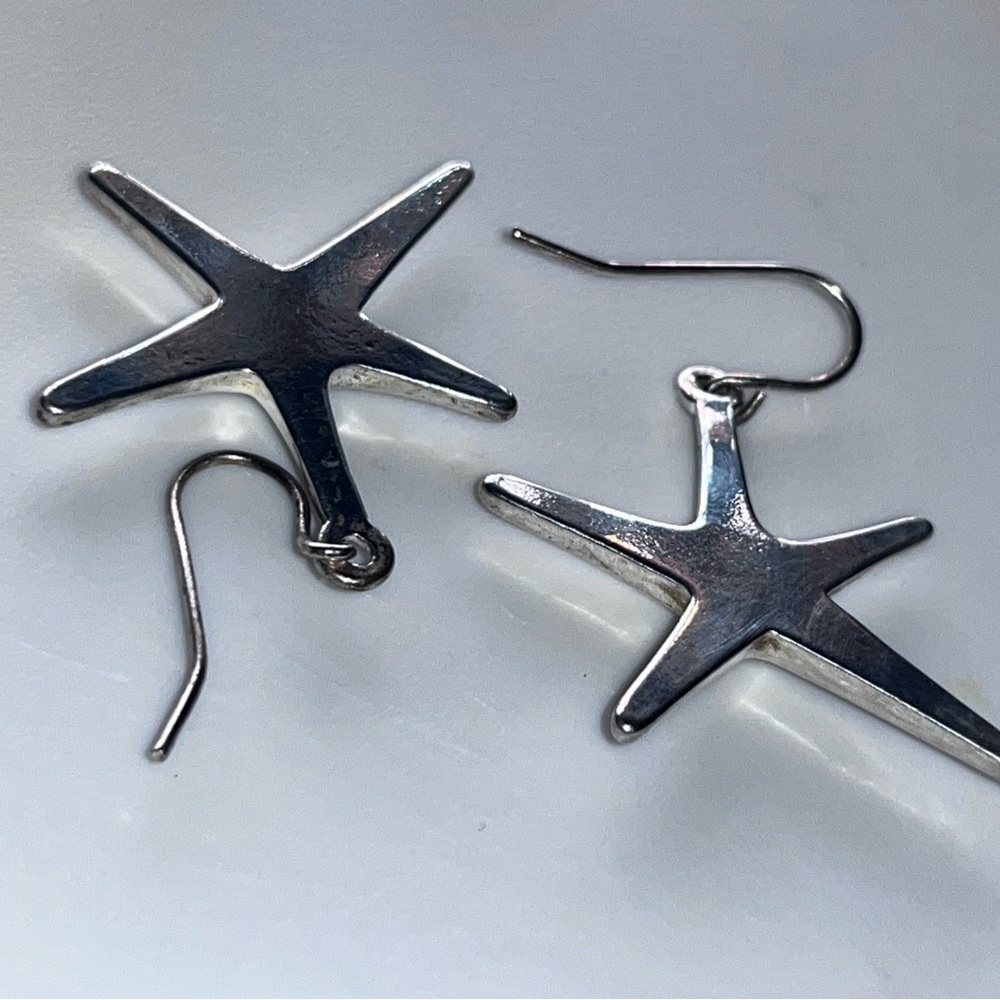 Silver tone Starfish Earrings